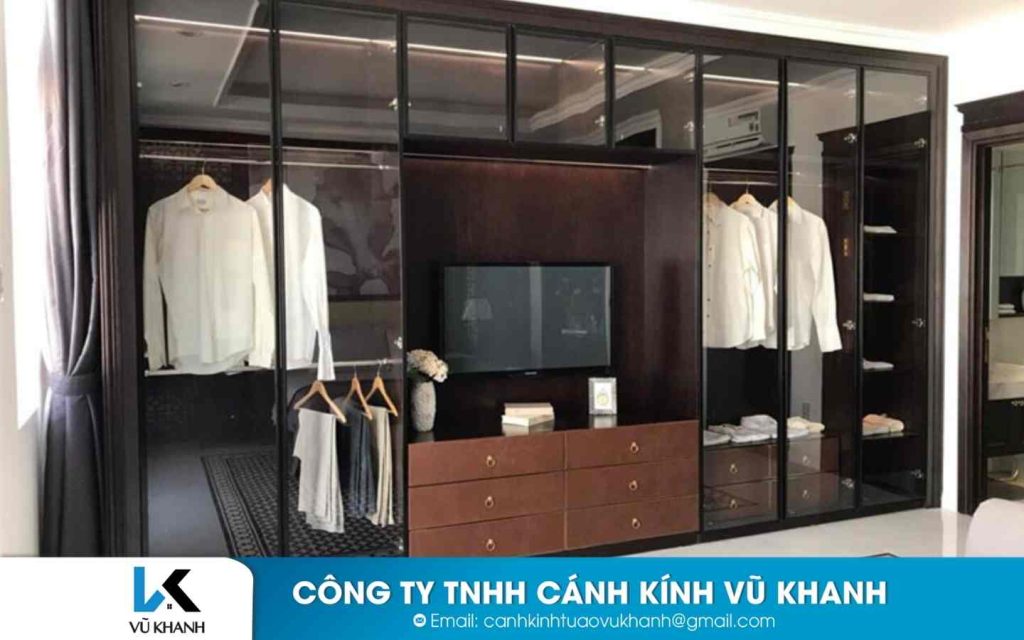 CÁNH KÍNH TỦ ÁO VŨ KHANH