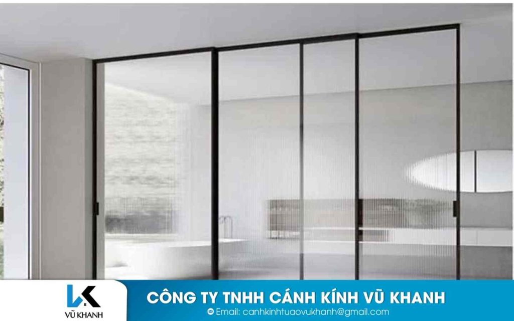 CÁNH KÍNH TỦ ÁO VŨ KHANH